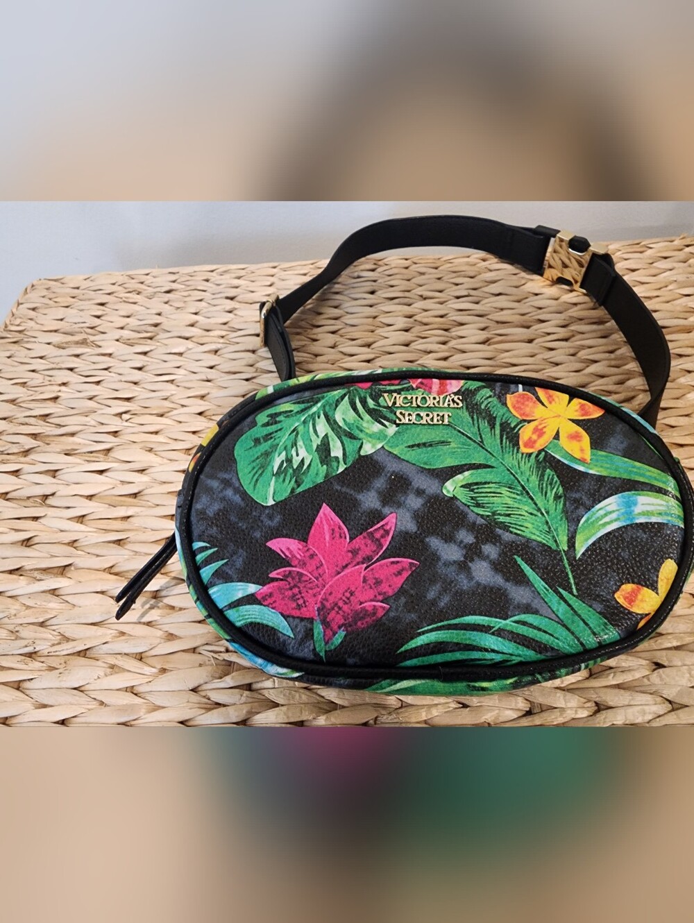 Victoria's Secret Floral/Tropical Oval City Belt Bag, Crossbody Or Fannypack